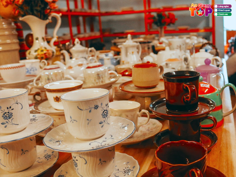 A-nghi-tiem-do-gom-su-angiangtoplist