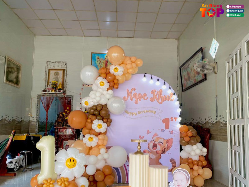 Chou-store-angiangtoplist