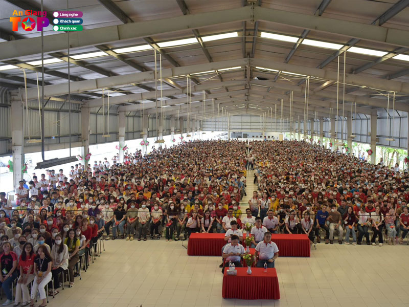 Cong-ty-tnhh-nv-apparel-angiangtoplist