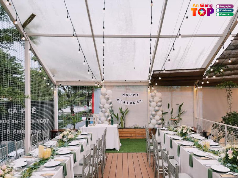 La-maison-coffee-garden-angiangtoplist