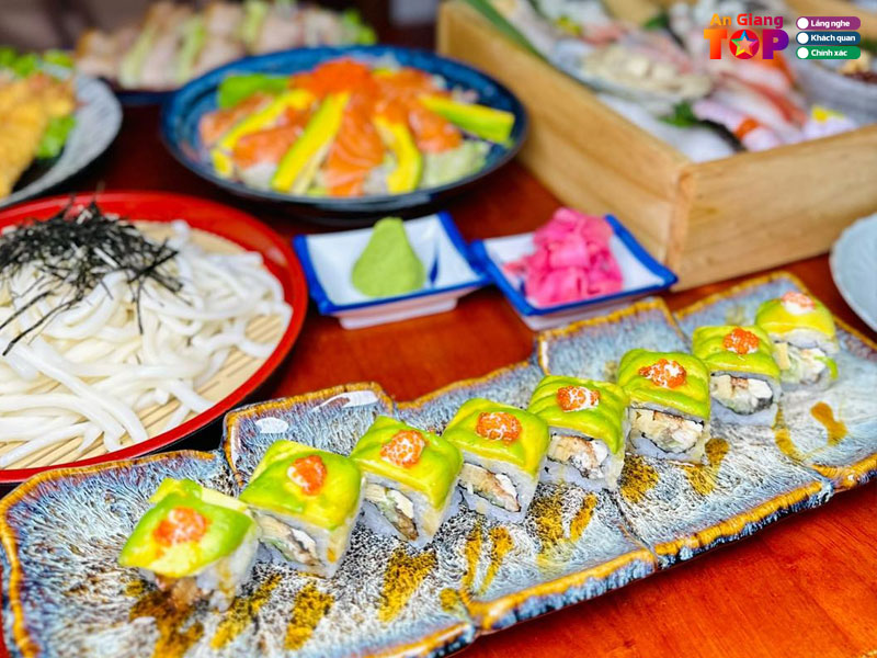 Nha-hang-sushi-sakura-angiangtoplist