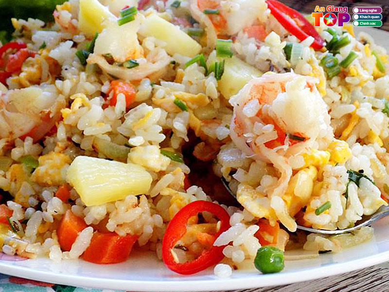 Quan-hai-san-ngoc-phat-angiangtoplist