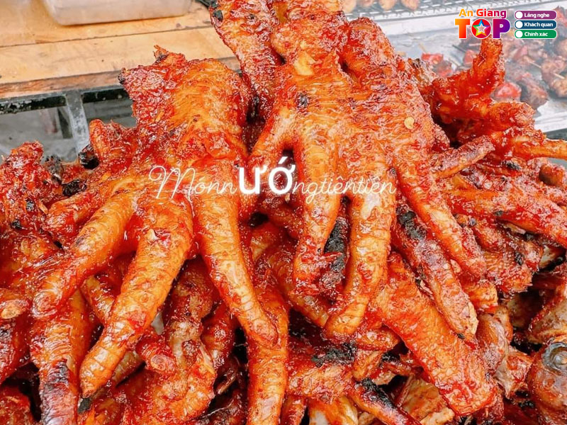 Quan-nuong-tien-tien-quan-chan-ga-nuong-o-an-giang-thom-ngon-angiangtoplist