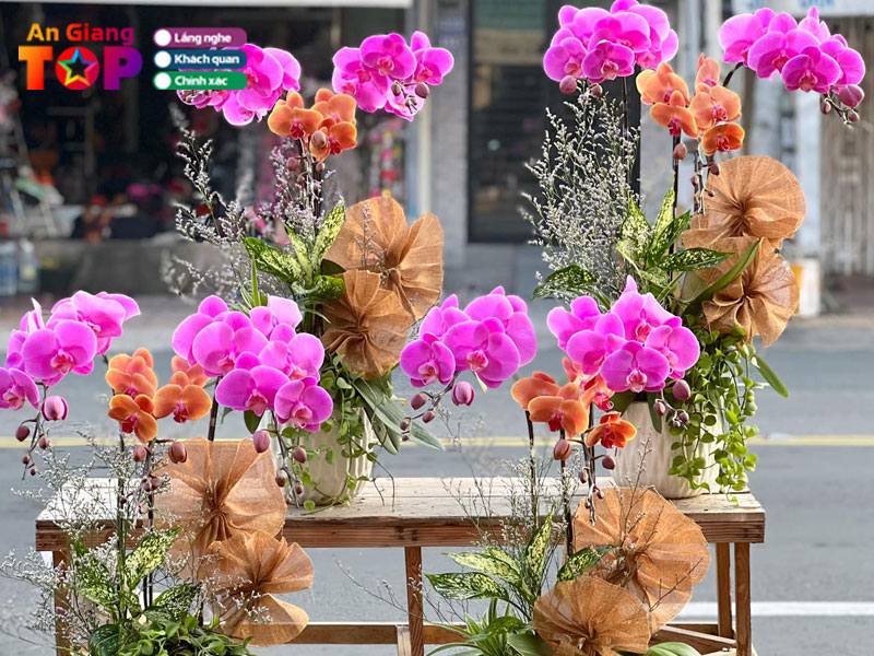 Shop-hoa-tuoi-vu-nga-angiangtoplist