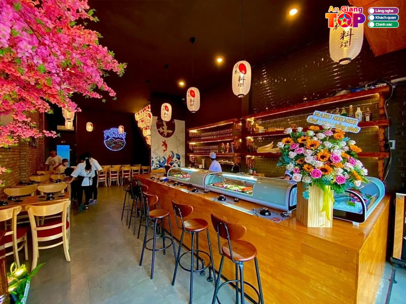 Sushi-maru-nha-hang-nhat-ban-o-an-giang-da-dang-mon-ngon-angiangtoplist