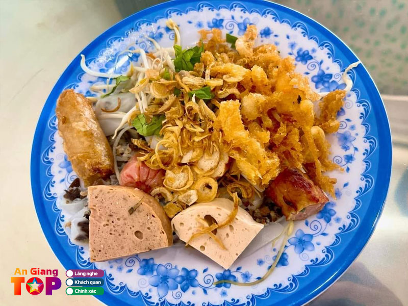 Banh-cuon-nong-duyen-angiangtoplist