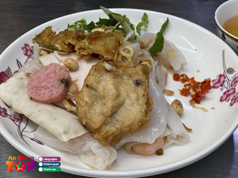 Banh-cuon-nong-tinh-chi-nhanh-2-angiangtoplist