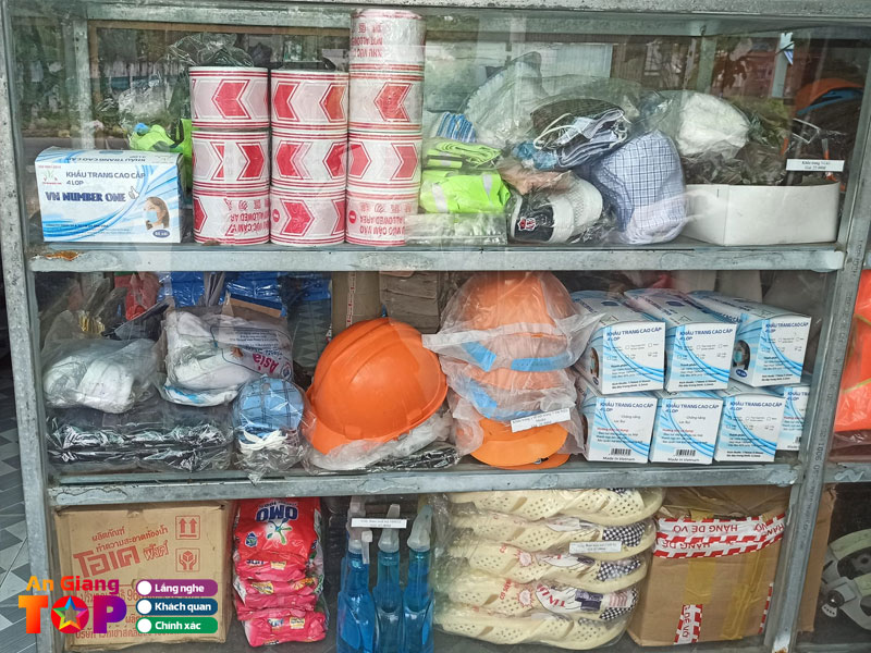 Cua-hang-bao-ho-lao-dong-nguyen-kim-angiangtoplist
