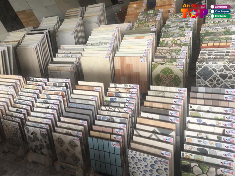 Cua-hang-gach-men-an-binh-angiangtoplist