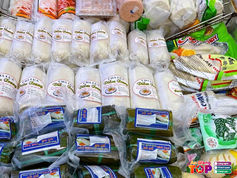 Cua-hang-hiep-hung-chau-doc-angiangtoplist