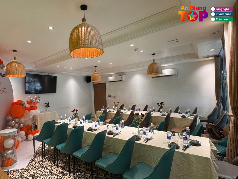 Marina-club-restaurant-coffee-angiangtoplist