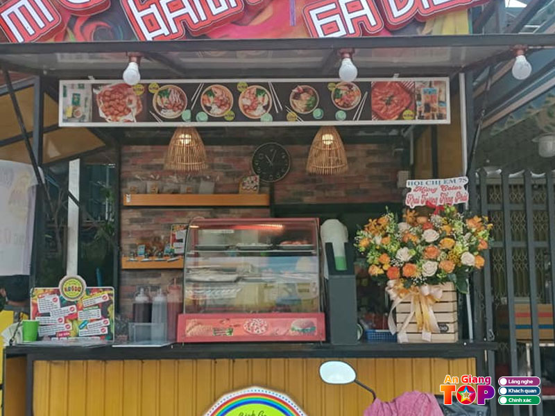 Mi-cay-color-dia-chi-an-mi-tuong-den-han-quoc-o-an-giang-angiangtoplist