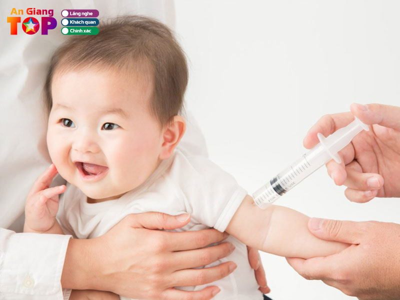 Nhung-luu-y-quan-trong-truoc-khi-tiem-vac-xin-viem-gan-b-angiangtoplist