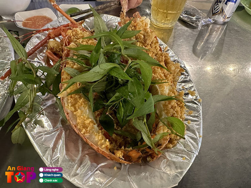 Quan-hai-san-pho-nuong-angiangtoplist