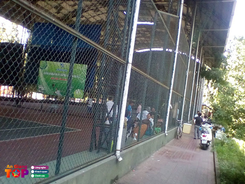 San-tennis-tien-dat-angiangtoplist