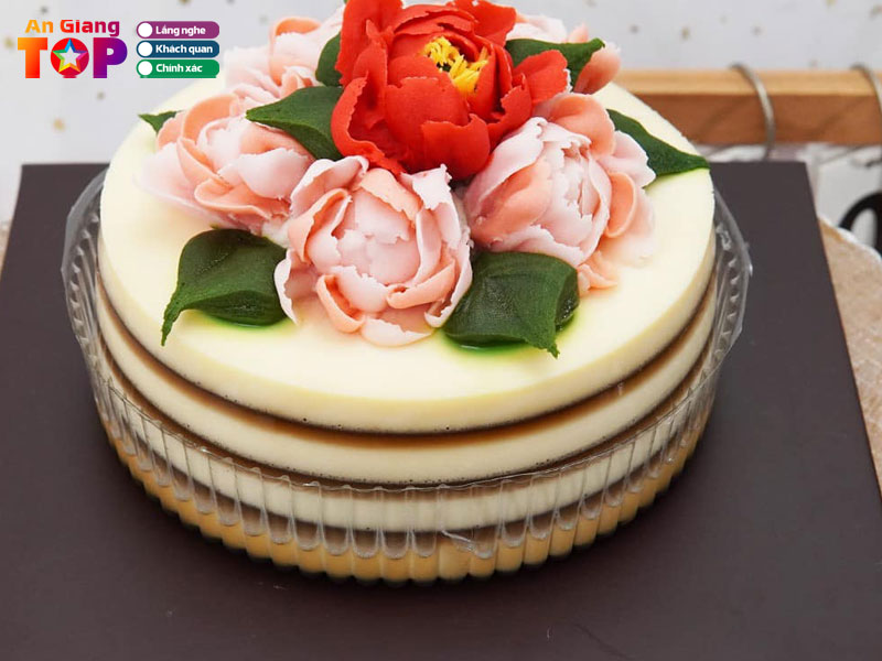 Tiem-banh-kem-anh-nguyet-angiangtoplist