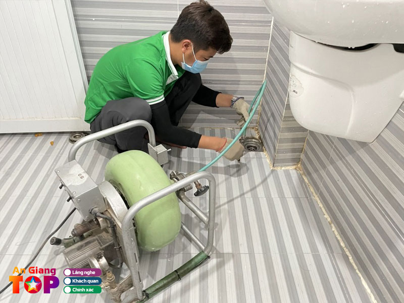 Cong-ty-moi-truong-mien-tay-angiangtoplist