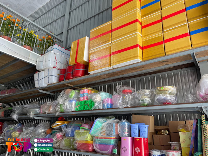 Cua-hang-gia-dung-tam-phuong-angiangtoplist