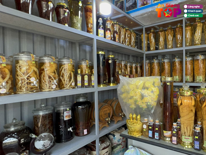 Dac-san-do-ngam-nui-rung-tay-bac-qh-angiangtoplist