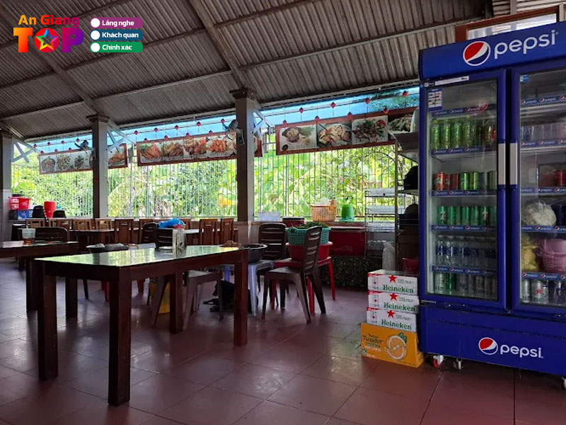 Quan-an-san-vuon-234-angiangtoplist