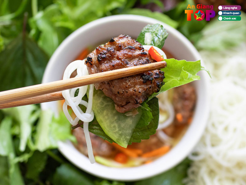 Bun-cha-vu-troc-angiangtoplist