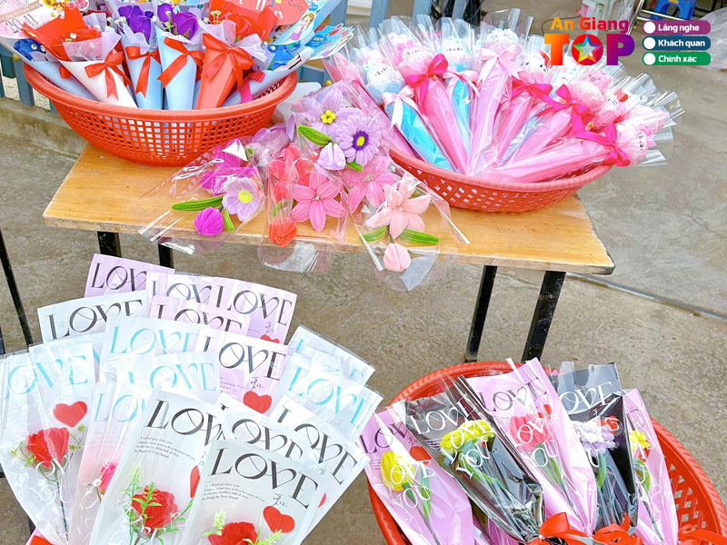 Cua-hang-hoa-handmade-angiangtoplist