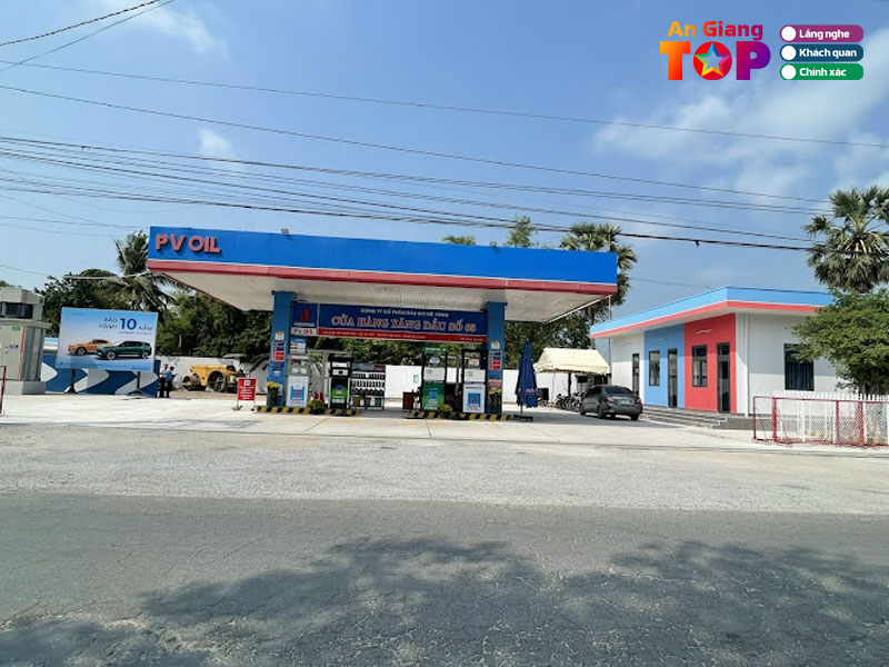 Cua-hang-xang-dau-pvoil-so-65-angiangtoplist