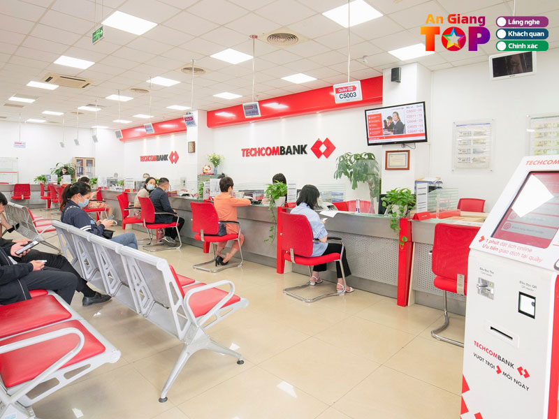Ngan-hang-tmcp-ky-thuong-viet-nam-techcombank-angiangtoplist