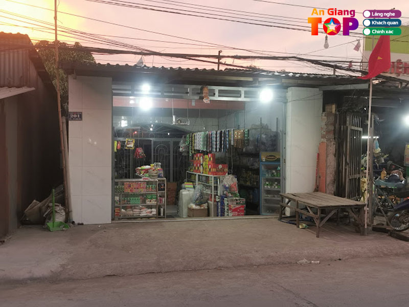 Tap-hoa-co-9-angiangtoplist