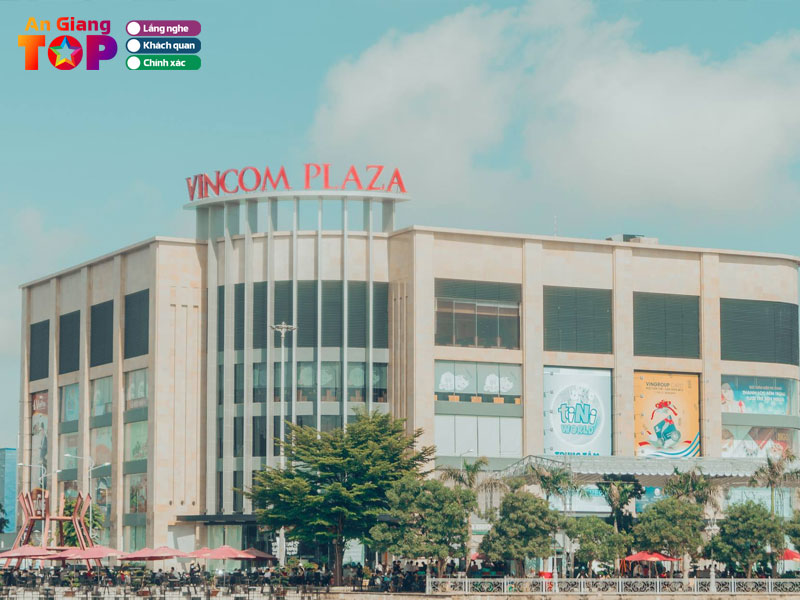 Vincom-plaza-long-xuyen-an-giang-angiangtoplist