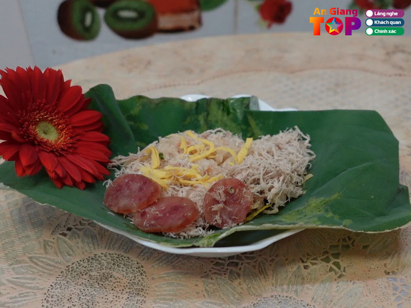 Xoi-hanh-da-dang-thuc-don-xoi-ngot-tai-tan-chau-angiangtoplist