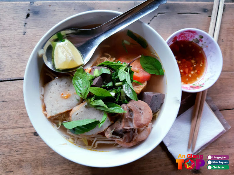 Bun-rieu-cua-co-6-angiangtoplist