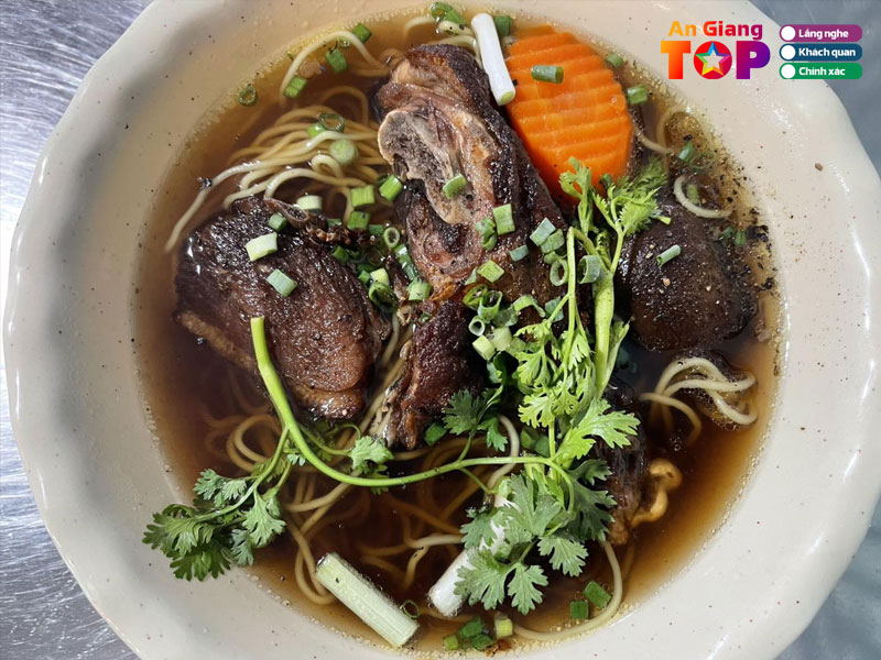 Mi-vit-tiem-gia-truyen-ly-nghiep-angiangtoplist