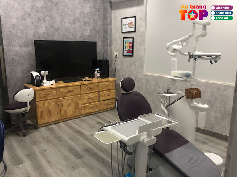 Nha-khoa-bao-ve-nu-cuoi-angiangtoplist