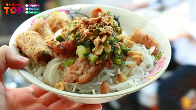 Top-5-quan-bun-thit-nuong-o-an-giang-sieu-ngon-dam-da-angiangtoplist