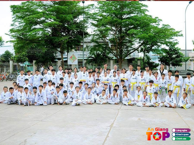 Cau-lac-bo-taekwondo-my-thoi-angiangtoplist