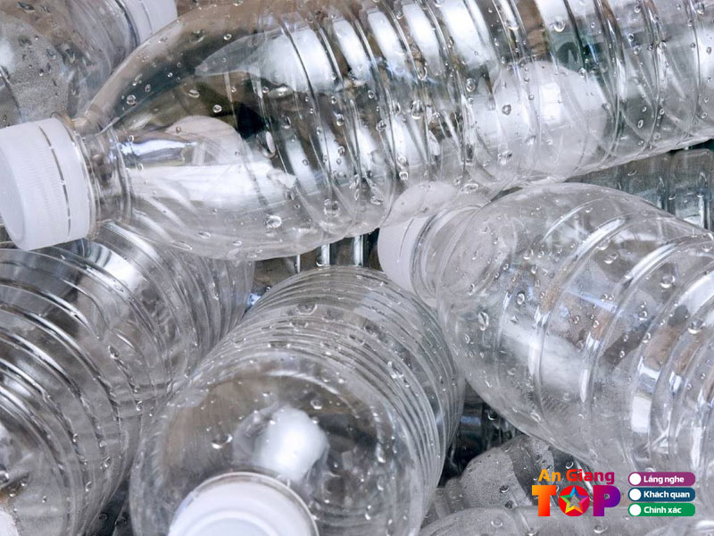 Co-so-san-xuat-chai-pet-nhua-thien-tuyen-angiangtoplist