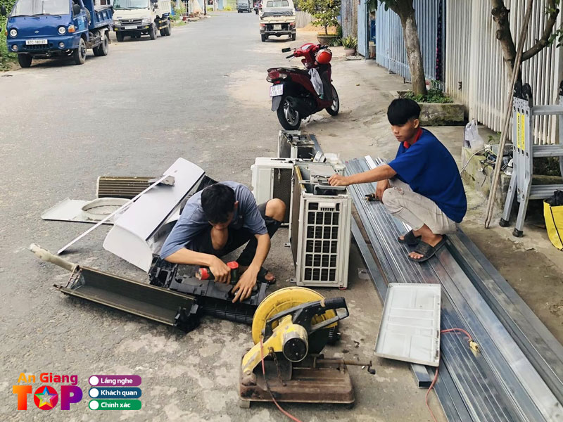 Cua-hang-dien-lanh-duy-linh-angiangtoplist