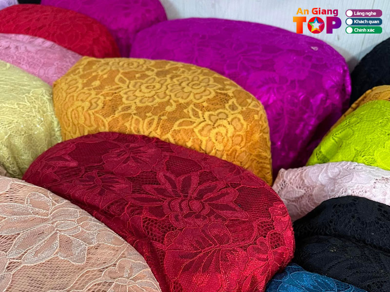 Cua-hang-vai-tan-phat-angiangtoplist