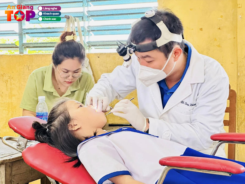 Nha-khoa-viet-my-tan-chau-angiangtoplist