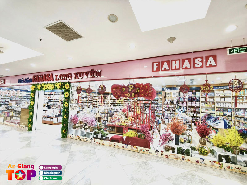 Nha-sach-fahasa-an-giang-angiangtoplist