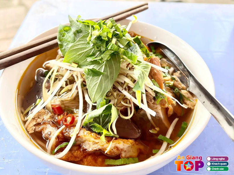 Bun-cua-chi-sau-angiangtoplist