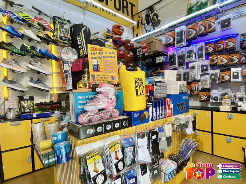 Cua-hang-dung-cu-the-thao-tuan-huong-angiangtoplist
