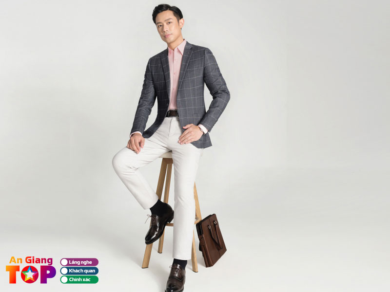 Cua-hang-thoi-trang-viet-tien-angiangtoplist