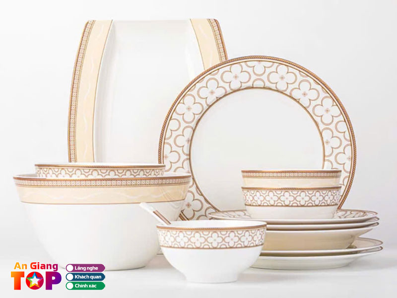 Cua-hang-tong-hop-sieu-re-phuong-thanh-angiangtoplist