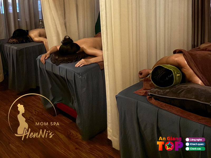 Hennis-mom-spa-angiangtoplist