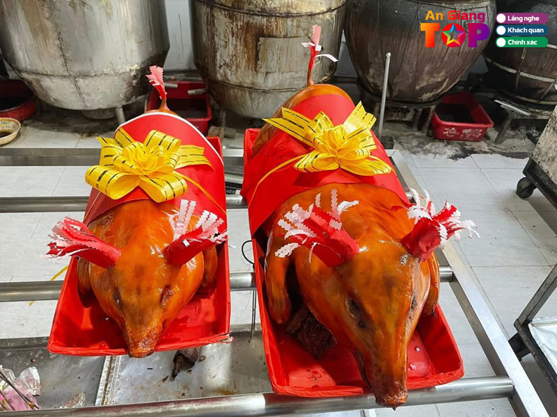 Heo-quay-minh-chau-angiangtoplist