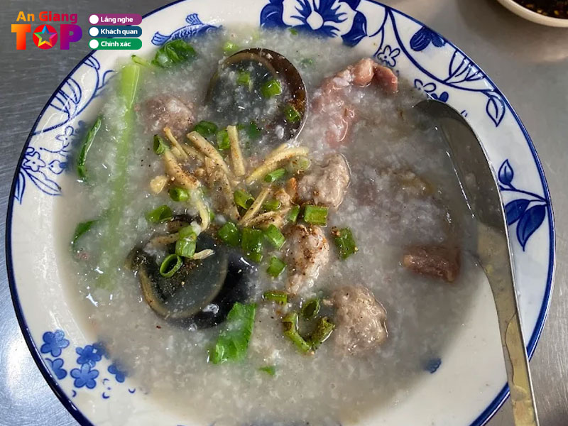 Kinh-nghiem-chon-quan-chao-quang-ngon-o-an-giang-angiangtoplist