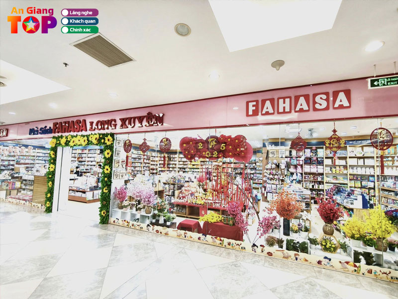 Nha-sach-fahasa-an-giang-angiangtoplist