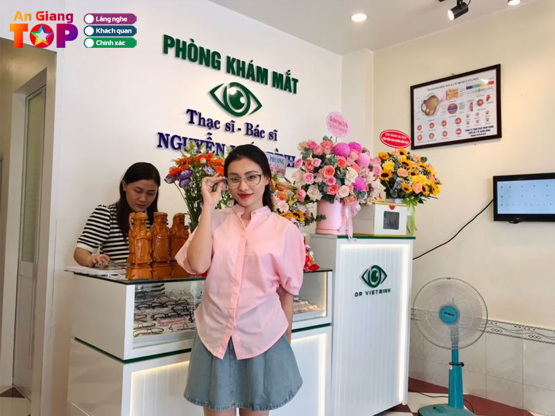 Phong-kham-mat-bs-nguyen-viet-binh-angiangtoplist